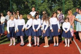 <b> Uroczystość rozpoczęcia roku szkolnego w Akademii Sukcesu <br>w Czersku (FOTO)</b>