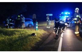 <b>GM. CZERSK. Wypadek na berlince. Potrącenie pieszego przez motocykl. Mężczyzna trafił do szpitala (FOTO)</b>