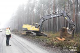 <b> GM. CZERSK. Rozpoczęła się inwestycja budowy drogi na odcinku Krzyż-Sienica-Malachin</b>