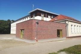 <b>Rozbudowa budynku Zespołu Szkół w Łęgu o świetlicę szkolną. Wartość zadania - 462 tys. zł (FOTO)</b>