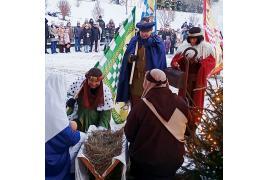 <b>Orszak Trzech Króli w Czarnej Wodzie (ZDJĘCIA)</b>