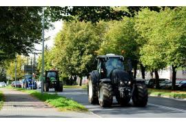 <b>Jutro w samo południe kolejny protest rolników.  Powiat chojnicki. Przejazd traktorami przez Chojnice</b>