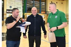 <b>CZERSK. Historyczne zwycięstwo po rzutach karnych! Czersk przełamał domową passę (ZDJĘCIA, WIDEO)</b>