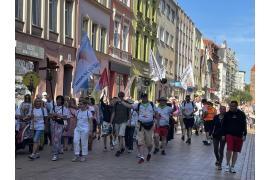 <b> POW. CHOJNICKI. Pielgrzymi (również z czerskiej parafii) wyruszyli na Jasną Górę. Zobacz, gdzie możesz dołączyć do GRUPY CHOJNICKIEJ (ZDJĘCIA, HARMONOGRAM) </b>