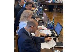 <b>Rejestracja aut. Nowoczesny system zarządzania kolejką ma zapewnić obsługę również w biurze zamiejscowym w Czersku</b>