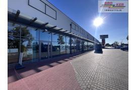 <b> CZERSK. Przestronny lokal usługowy o powierzchni ok. 50 m² - Pasaż Handlowy (OFERTA, ZDJĘCIA)</b>