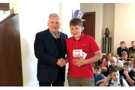 <b> Spotkanie z Prezydentem Aleksandrem Kwaśniewskim - relacja ucznia</b>