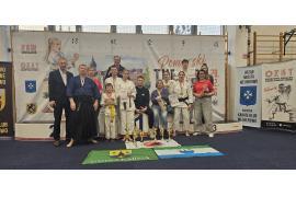 <b>GM.KARSIN/GM. CZERSK. 13 medali zawodników Karate Klubu INAZUMA. GRATULACJE! (ZDJĘCIA, WYNIKI)</b>