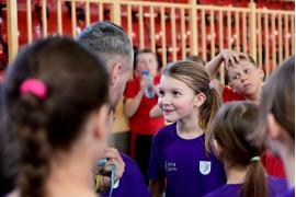 <b>CZERSK. MKS Handball Czersk: Na boisku zaprezentowali się również zawodnicy oraz zawodniczki z Czerska (ZDJĘCIA)</b>