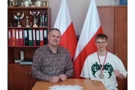 <b>Wyjątkowy gość - Mikołaj Jutrzenka, absolwent czerskiej Dwójki! Brązowy medal na XXX Ogólnopolskiej Olimpiadzie Młodzieży U-16 (ZDJĘCIA)</b>