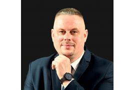 <b>CZERSK. Radny Maciej Jakubowski: Delegatura Wydziału Komunikacji w Czersku coraz bliżej... Pytania i odpowiedzi – interpelacja. Są pytania - m.in. Ile pojazdów rejestrowali mieszkańcy gminy Czersk w ciągu ostatnich 5 lat? </b>