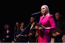 <b>GM. CZERSK. Szczególne wyróżnienie - MEDAL `De nihilo nihil fit` dla pochodzącej z gminy Czersk Anny Bielawskiej-Jutrzenka. GRATULACJE!</b>