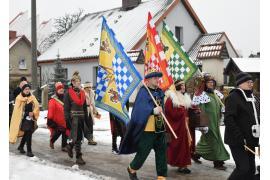 <b> GM. CZARNA WODA. Orszak Trzech Króli w Czarnej Wodzie (ZDJĘCIA)</b>