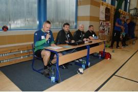 <b>Maciej Jakubowski wnioskuje do Powiatu o dotację dla MKS Handball Czersk</b>