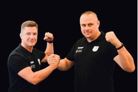 <b>MKS HANDBALL CZERSK – oceniamy początek rozgrywek. Trener zespołu Radosław Steege oraz Prezes klubu Maciej Jakubowski</b>