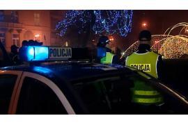 <b>CZERSK. APEL w sprawie petard – pojawiło się wiele krytycznych uwag. Policja prosi o przekazywanie informacji</b>