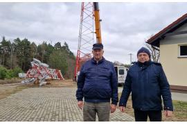 <b> GM. CZERSK. Historyczna chwila dla Sołectwa Krzyż - montaż masztu telefonii komórkowej (ZDJĘCIA, WIDEO) </b>