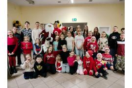 <b>GM. CZERSK. Mikołaj, elfy i ciastek – radosne spotkanie w Klaskawie (ZDJĘCIA, WIDEO)</b>