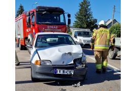 <b>CZERSK. Punto wjechało w tył dacii. `Myślałem, że się zatrzyma`. Kolizja w rejonie przejścia dla pieszych w Czersku (ZDJĘCIA)</b>