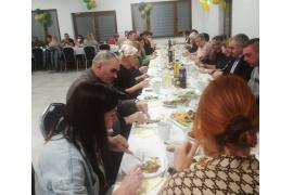 <b>GM. CZERSK. Spotkanie mieszkańców sołectwa Łąg Kolonia. Wspólnie spędzili czas przy kawie i poczęstunku (FOTO)</b>