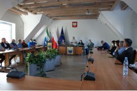 <b>CZERSK. Zebranie `Chojnickiego` – podział osiedlowych środków. Uwagi mieszkańców (FOTO)</b>