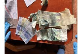 <b> Drukowali fałszywe banknoty, wprowadzali do obiegu m.in. w Czersku. Grozi im do 25 lat pozbawienia wolności (ZDJĘCIA, WIDEO)</b>