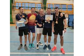 <b>CZERSK. Medale dla drużyny z Badminton Czersk. GRATULACJE! (ZDJĘCIA, WYNIKI)</b>