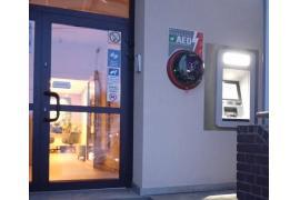 <b>Bank Spółdzielczy w Czersku: Defibrylatory AED w Karsinie i Chojnicach, wkrótce w Czersku (ZDJĘCIA)</b>