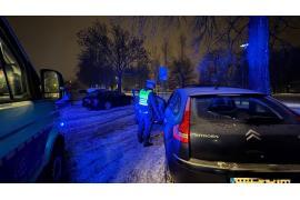 <b>Uciekał przed policjantami ulicami Chojnic. Miał ponad promil alkoholu</b>