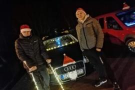 <b>Świąteczny objazd po Czersku (FOTO)</b>