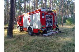 <b>GM. CZERSK. Pożar – Łukowo, poszycie leśne. Znaleziono pozostałości po grillu...</b>