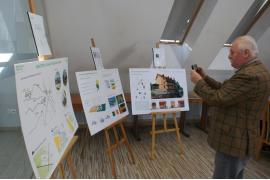 <b>Studenci w czerskim CIT. Prezentują koncepcję zagospodarowania rezerwatu Kręgów Kamiennych <br>oraz jego otoczenia (FOTO)</b>