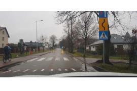 <b> Szykany drogowe w Czersku – radny Daniel Szpręga składa interpelację i wniosek. Radny: Rodzice narzekają</b>