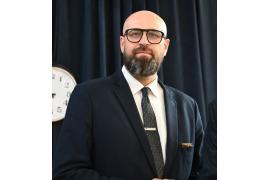 <b>GM. CZERSK. Bartosz Drelak nowym dyrektorem ZS Łąg. Dotychczasowa dyrektor PS 1 Czersk rezygnuje ze stanowiska. Zmiany na stanowiskach </b>
