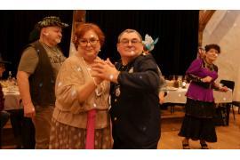 <b>CZERSK. Bal karnawałowy PZERiI w Czersku. Teresa Kropidłowska: Seniorzy tryskają energią! (ZDJĘCIA, WIDEO)</b>
