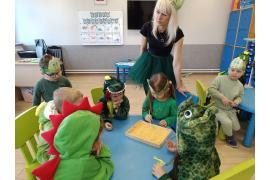 <b>GM. CZERSK. Dzień Dinozaura w SP Gotelp (ZDJĘCIA)</b>