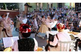 <b>Światowy folklor z wizytą w Chojnicach. Dziś Koncert Finałowy <br>w Brusach (ZDJĘCIA, WIDEO)</b>
