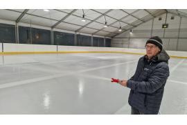 <b> CZERSK. Lodowisko w Czersku już wkrótce będzie gotowe (ZDJĘCIA, WIDEO) </b>