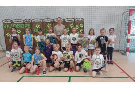 <b> CZERSK. Rejonowe Zawody Sportowe klas I-III w Szkole Podstawowej nr 1 w Czersku (ZDJĘCIA, WYNIKI) </b>