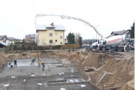 <b> CZERSK. Prace budowlane przy ul. Transportowców w Czersku przebiegają zgodnie z harmonogramem  (ZDJĘCIA) </b>