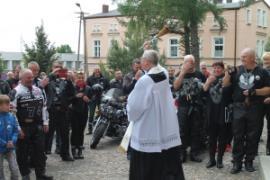 <b>V pielgrzymka motocyklistów<br> z Czerska do Wiela. Zdjęcia m.in. <br>z trasy pielgrzymek - pieszej, biegowej i motocyklowej (FOTO)</b>