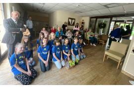 <b>CZERSK. Zespół Allegro Kids w hospicjum Aniołowo (ZDJĘCIA)</b>