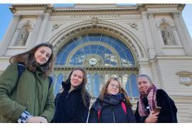 <b> Dziewczęta pojechały na Węgry<br> - blog z podróży</b>