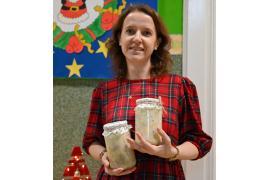 <b>CZERSK. Zapraszamy do spróbowania `Polewki kaszubskiej`. Jutro 6 grudnia na Jarmarku Świątecznym w Czersku. Dyrektor: Jest naprawdę smaczna! (ZDJĘCIA)</b>