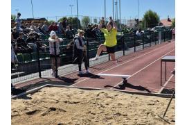 <b>CZERSK. Lekkoatletyczne zmagania uczniów czerskiej `Dwójki1 (ZDJĘCIA)</b>