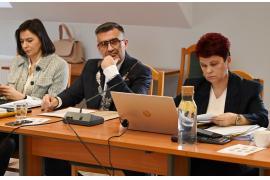 <b>GM. CZERSK. Budżet gminy Czersk na 2026 rok uchwalony. Stanowisko radnych z DNG. Wysokie zadłużenie samorządu (WYNIKI GŁOSOWANIA)</b>