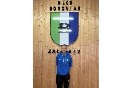 <b> Trener Błażej Mierzejewski nie przedłużył umowy z Borowiakiem Czersk. Trenerze dziękujemy za wszystko!</b>