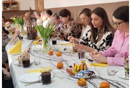 <b>GM. CZERSK. Tort, kwiaty i wspólne świętowanie. Dzień Kobiet w Sołectwie Mokre (ZDJĘCIA)</b>