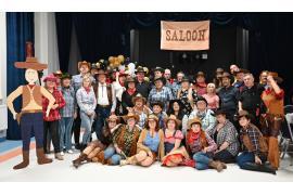 <b> GM. CZERSK. Zabawa w stylu kowbojskim w Łęgu (ZDJĘCIA, WIDEO)</b>