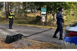 <b>POW. CHOJNICKI. Policyjne blokady na drogach powiatu chojnickiego – spokojnie, to tylko ćwiczenia (ZDJĘCIA)</b>